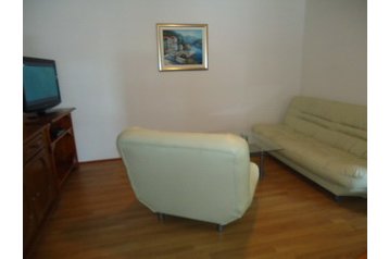 Kroatia Privát Okrug Gornji, Eksteriør